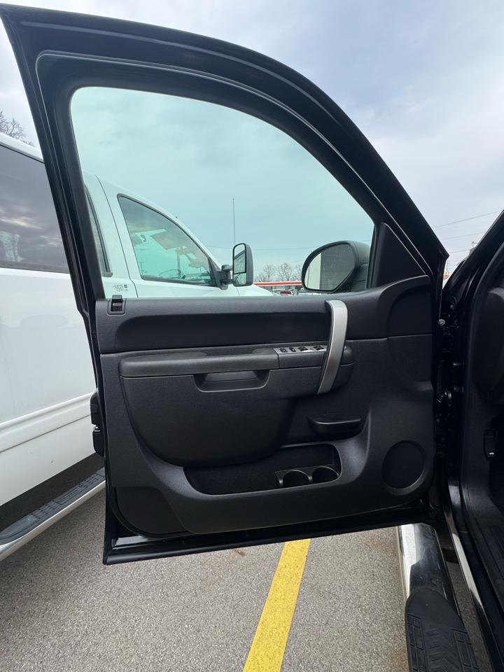 Chevrolet Silverado 1500 LT Ext. Cab 4WD 2011