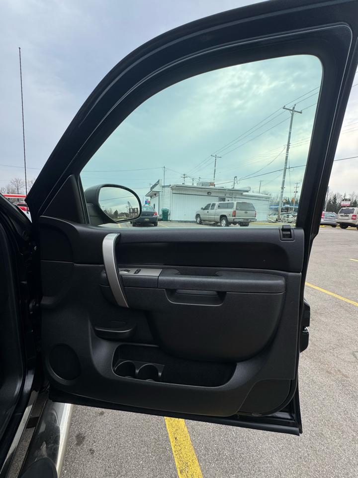 Chevrolet Silverado 1500 LT Ext. Cab 4WD 2011