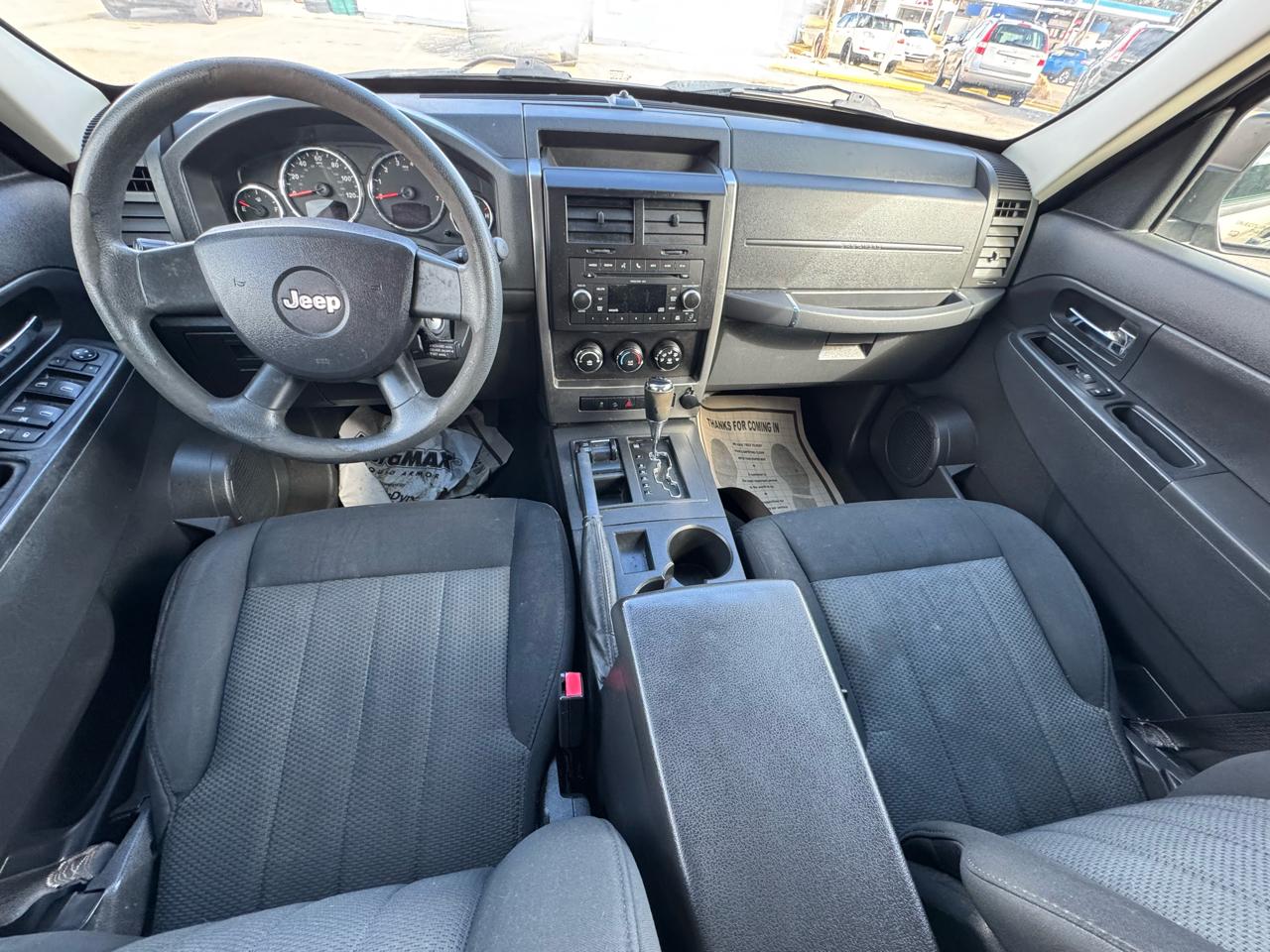 Jeep Liberty Sport 4WD 2010