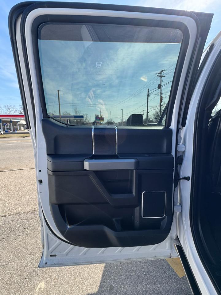 Ford F-350 SD Platinum Crew Cab Long Box 4WD DRW 2019