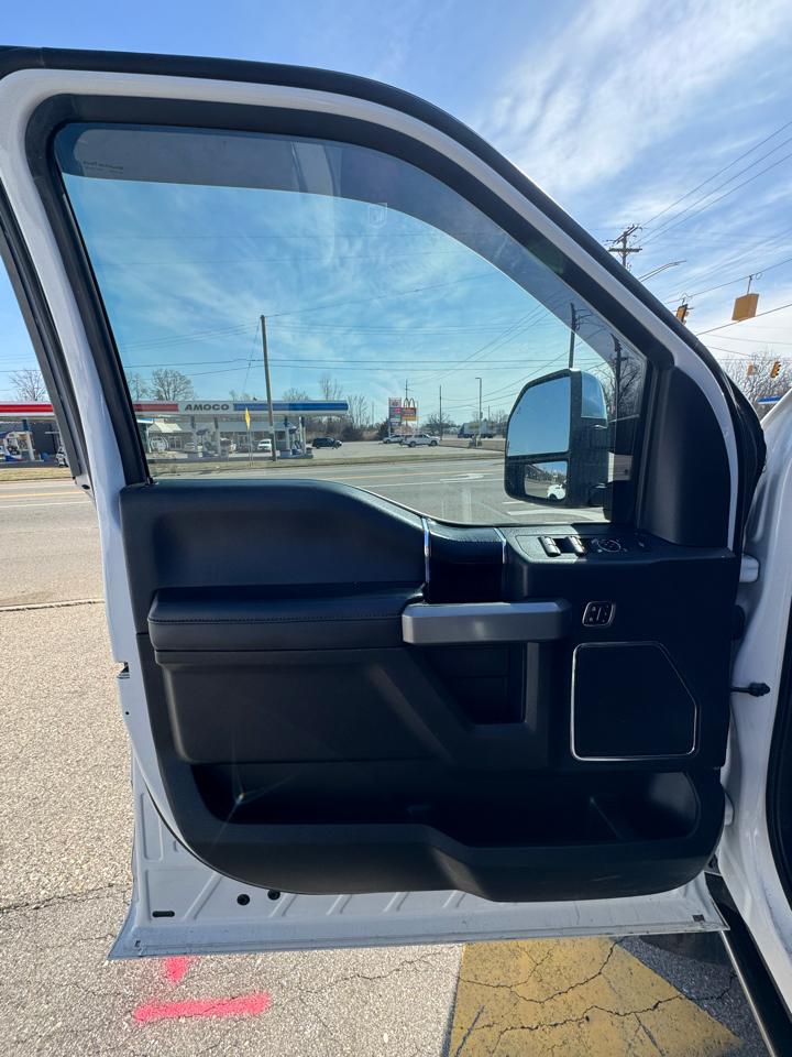 Ford F-350 SD Platinum Crew Cab Long Box 4WD DRW 2019