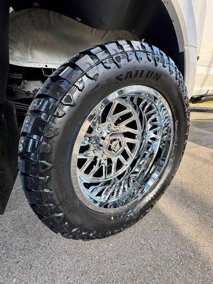 Ford F-350 SD Platinum Crew Cab Long Box 4WD DRW 2019