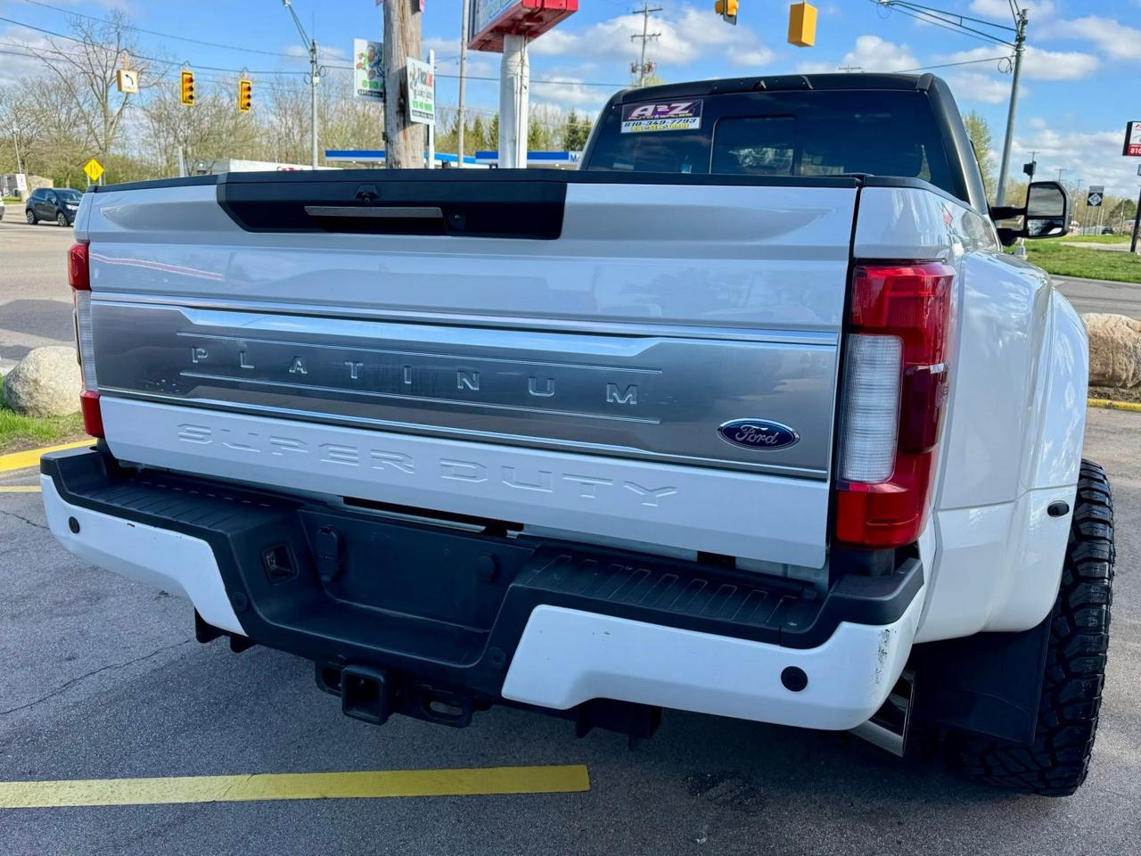 Ford F-350 SD Platinum Crew Cab Long Box 4WD DRW 2019