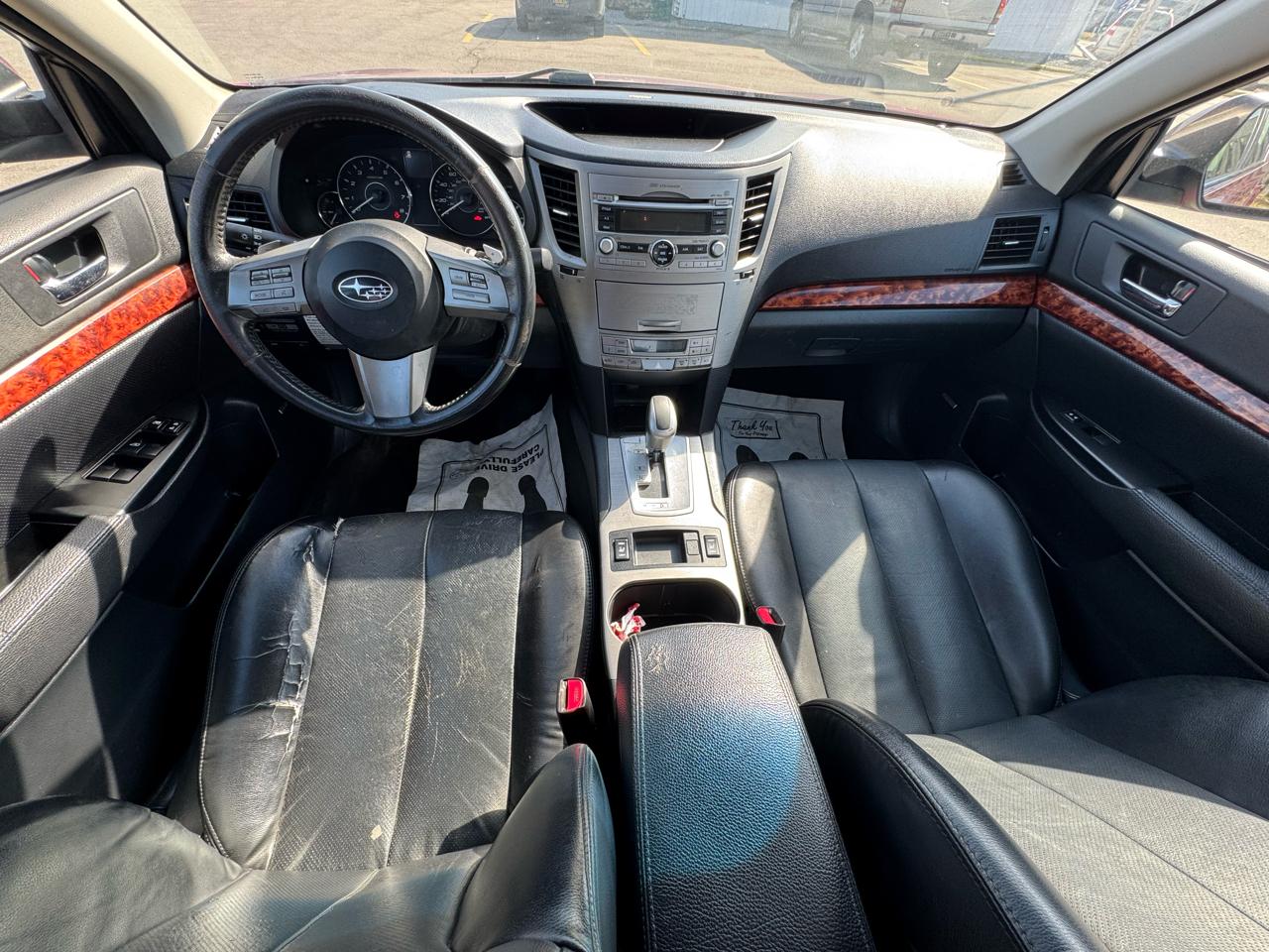 Subaru Legacy 2.5i Limited 2011