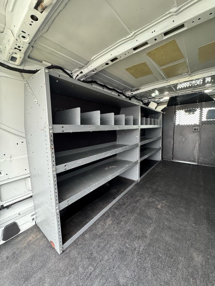 Ford Transit 150 Van Low Roof 60/40 Pass. 148-in. WB 2018