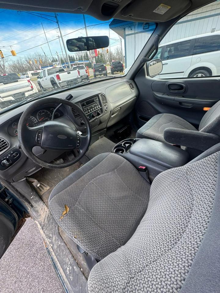 Ford F-150 WS SuperCab Short Bed 4WD 2000