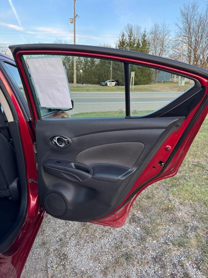 Nissan Versa 1.6 S 5M 2018