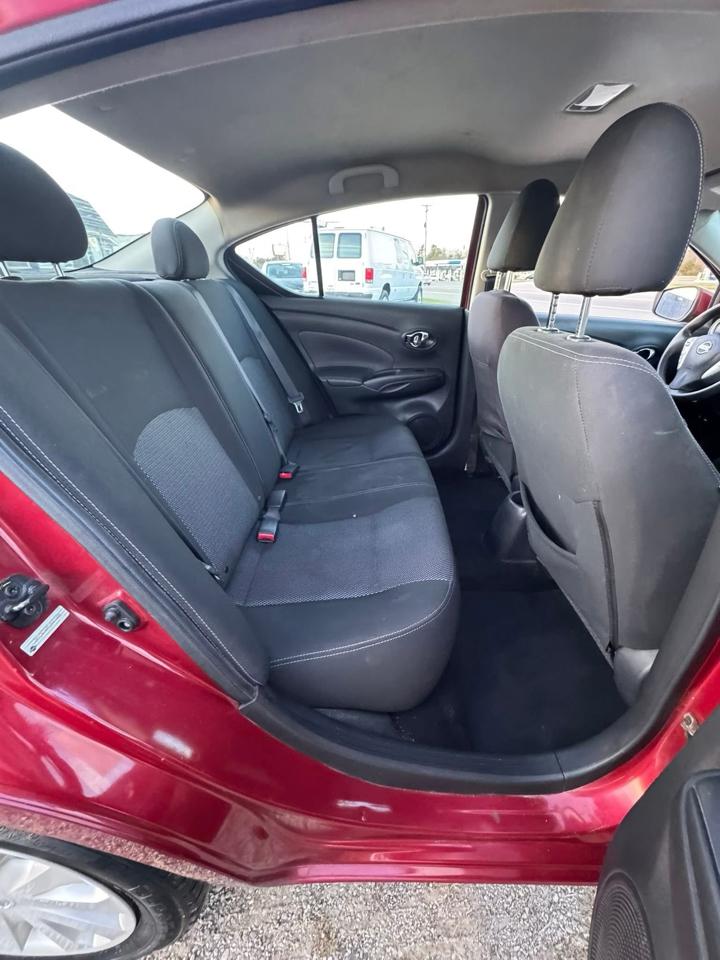 Nissan Versa 1.6 S 5M 2018