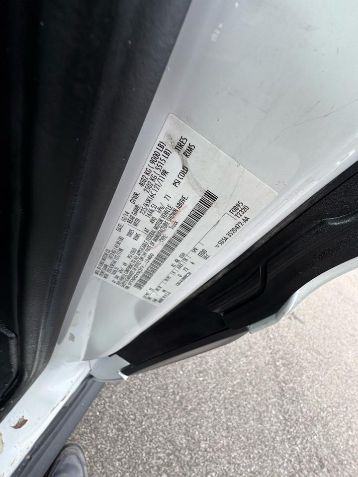 Ford Transit 250 Van Low Roof w/Sliding Pass. 148-in. WB 2015