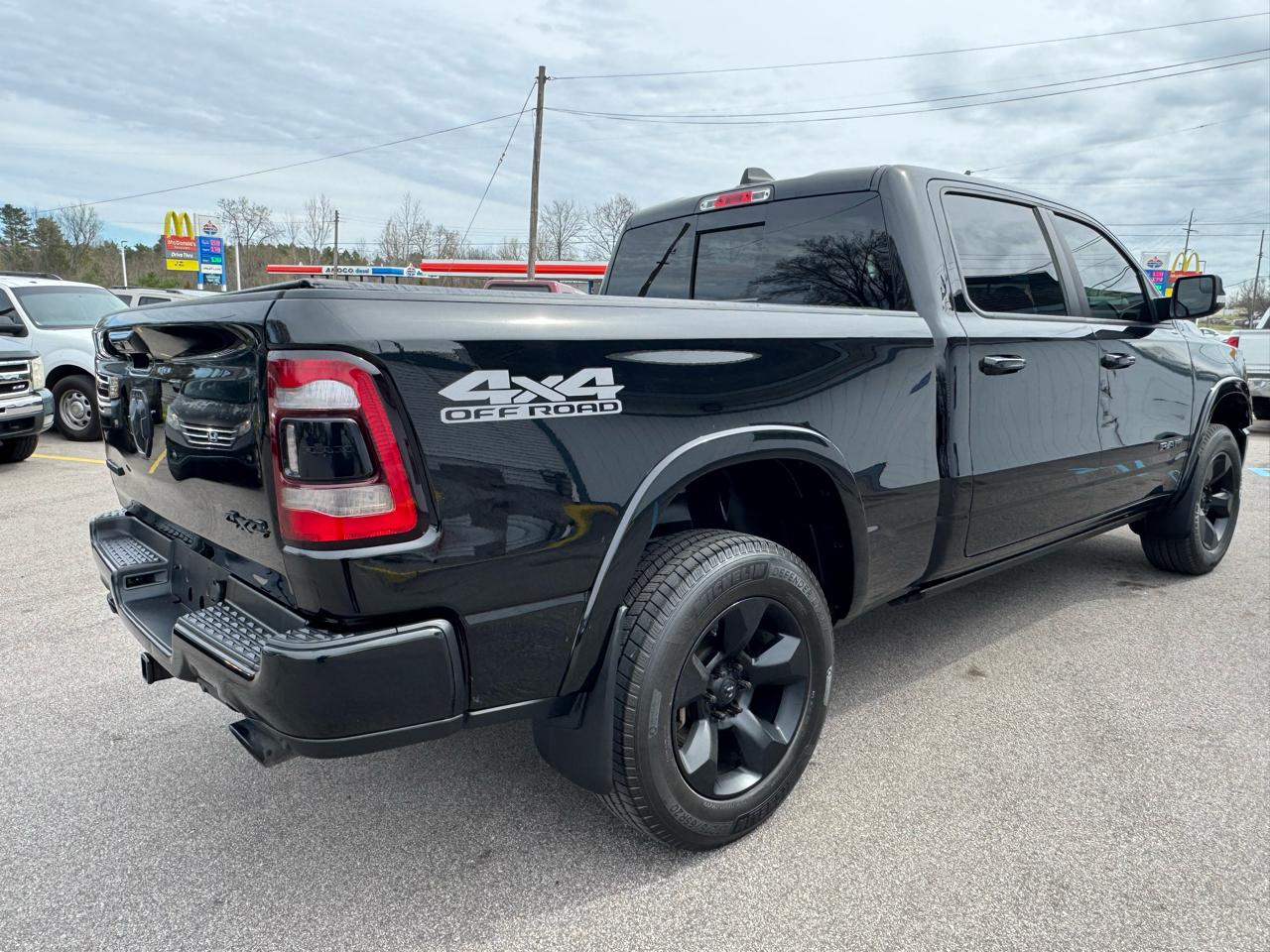RAM 1500 Laramie Crew Cab LWB 4WD 2019