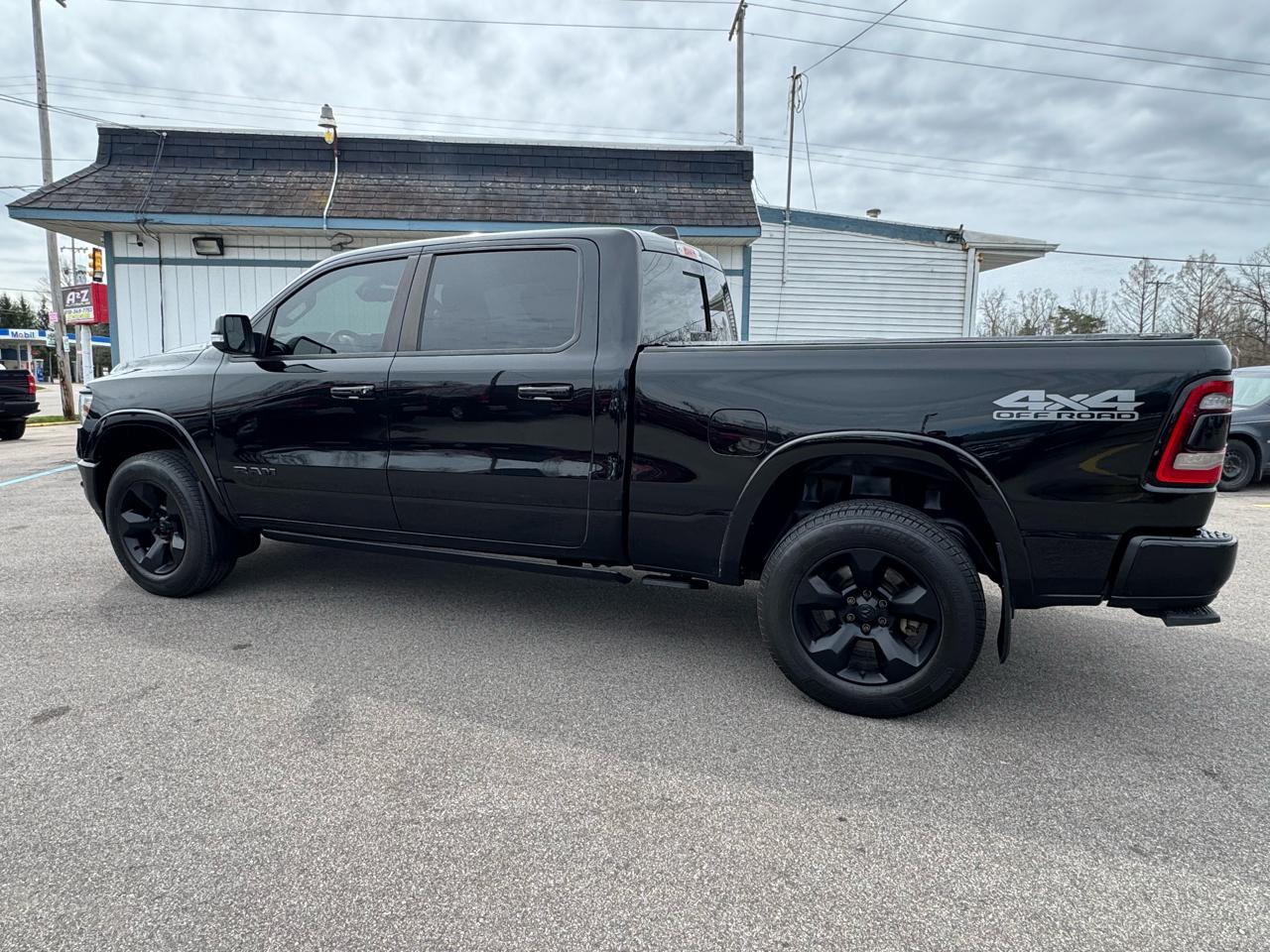 RAM 1500 Laramie Crew Cab LWB 4WD 2019
