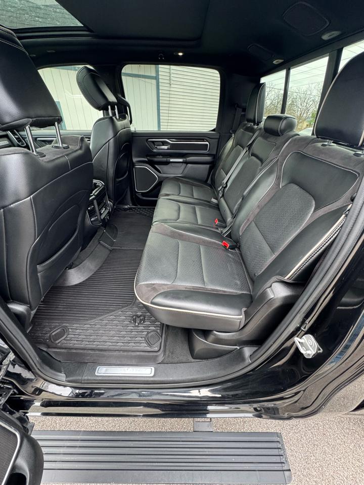 RAM 1500 Laramie Crew Cab LWB 4WD 2019