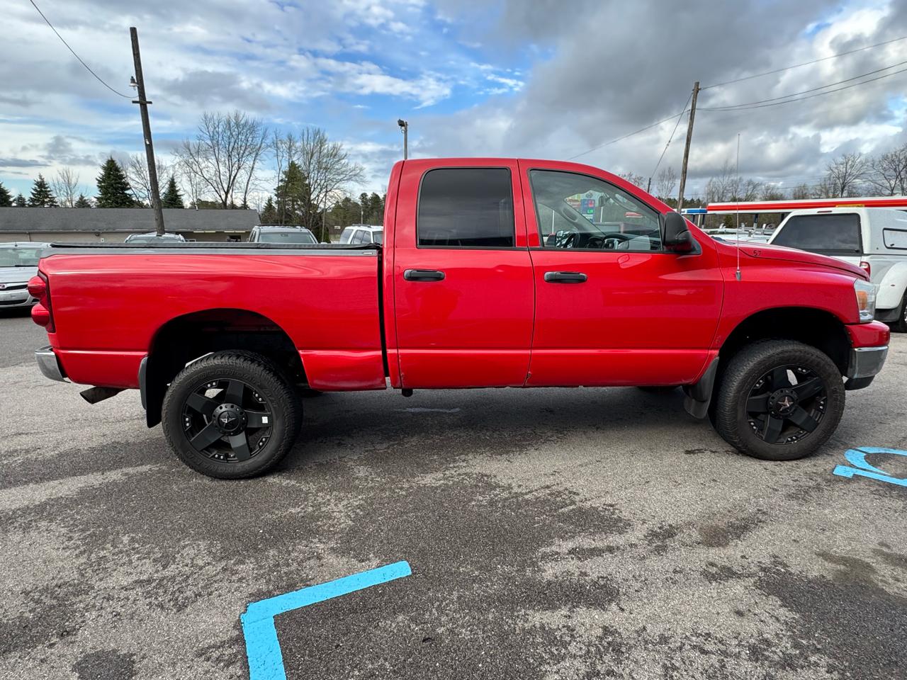 Dodge Ram 1500 SXT Quad Cab Long Bed 4WD 2008