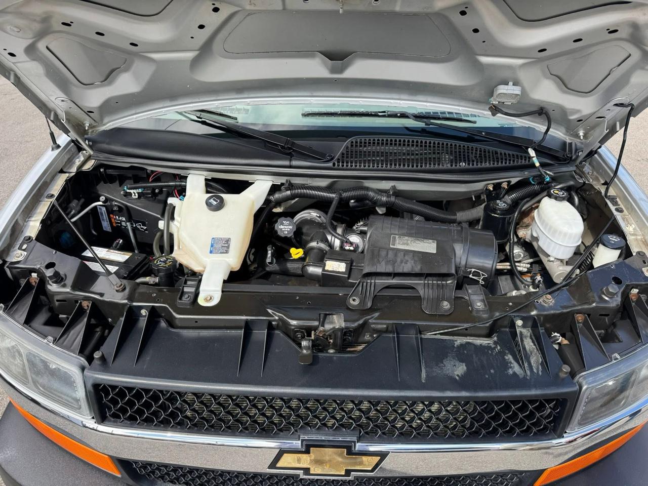 Chevrolet Express LT 1500 2014