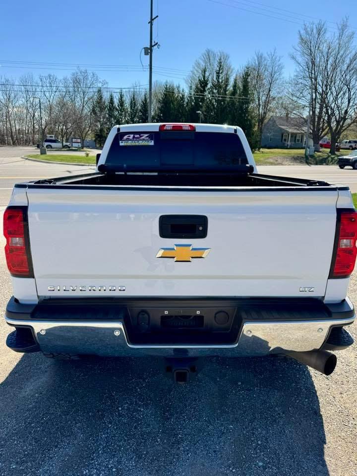 Chevrolet Silverado 2500HD LTZ Crew Cab Long Box 4WD 2016