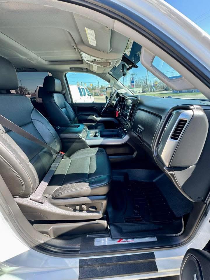 Chevrolet Silverado 2500HD LTZ Crew Cab Long Box 4WD 2016