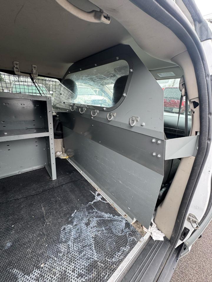 RAM Cargo Van Base 2015