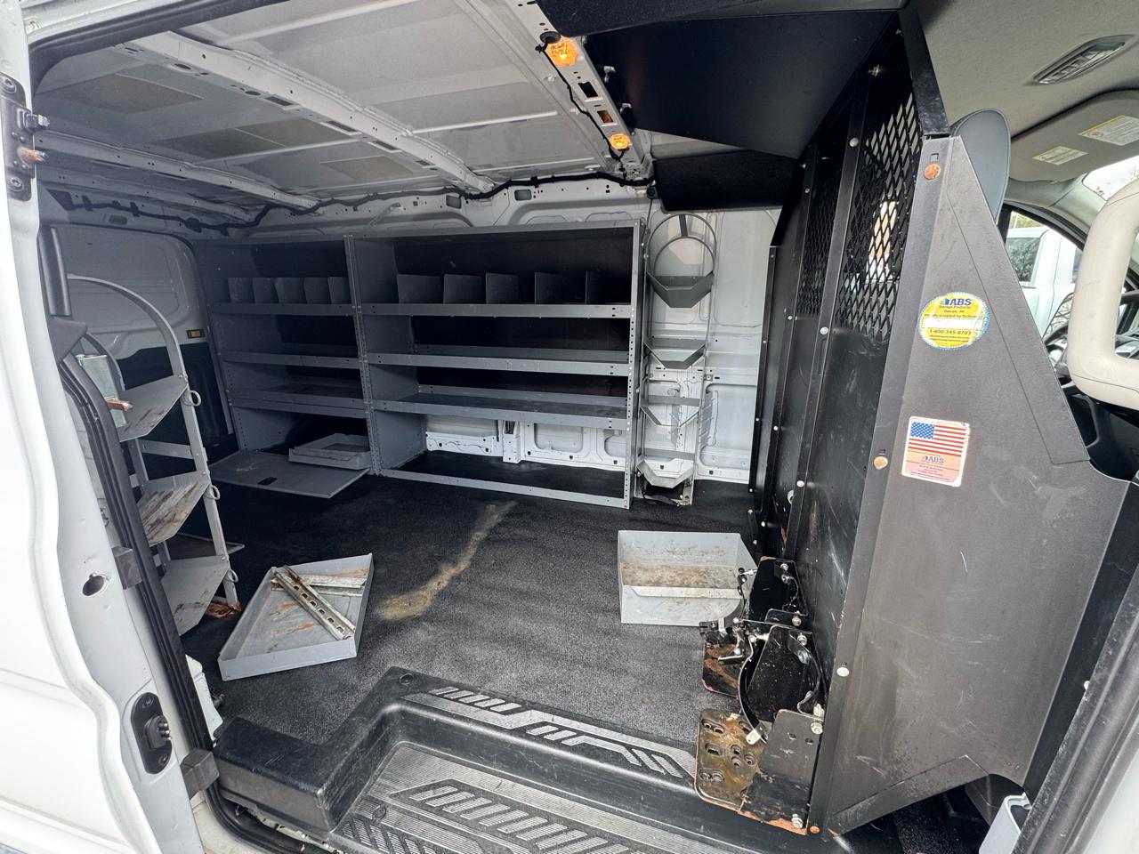 Ford Transit 250 Van Low Roof w/Sliding Pass. 148-in. WB 2016