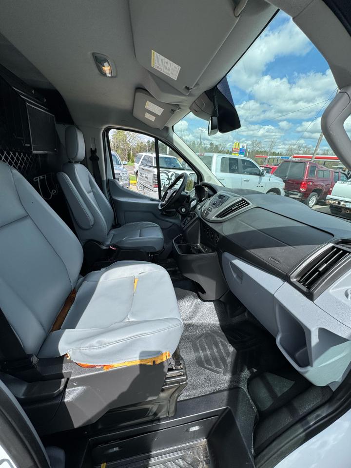 Ford Transit 250 Van Low Roof w/Sliding Pass. 148-in. WB 2016