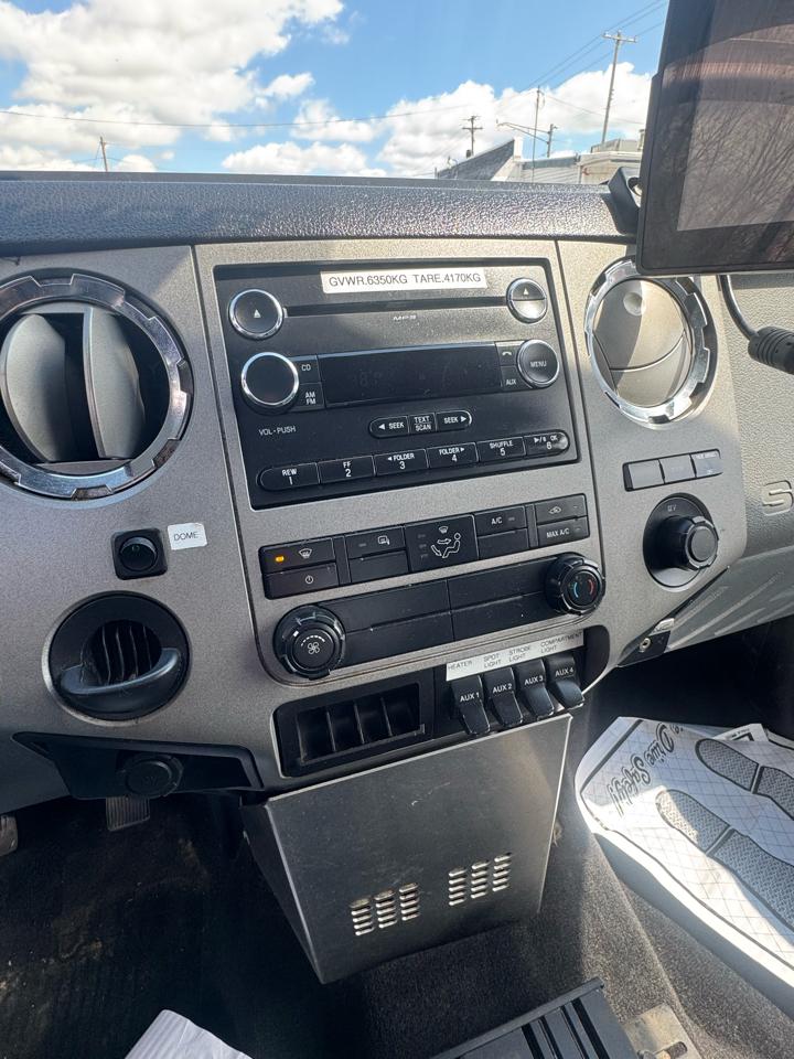 Ford F-350 SD Lariat SuperCab Long Bed DRW 2WD 2016