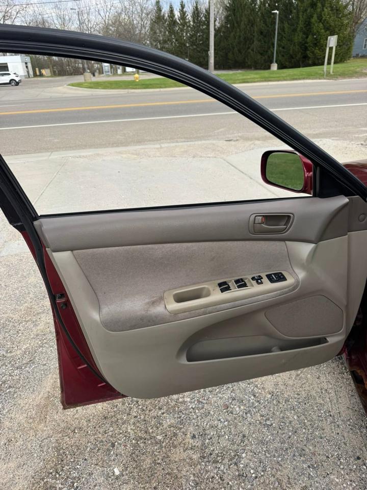 Toyota Camry XLE 2003