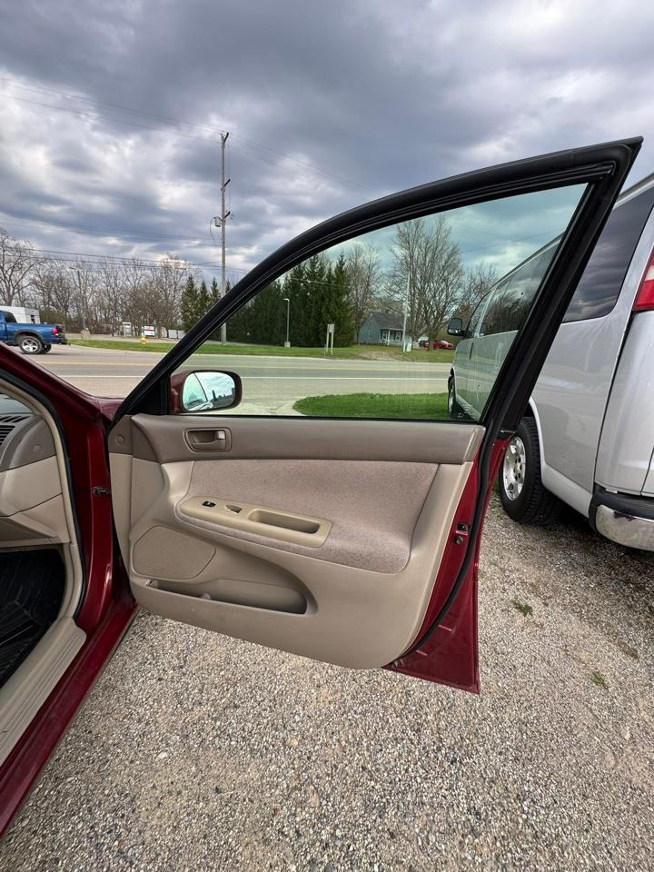 Toyota Camry XLE 2003