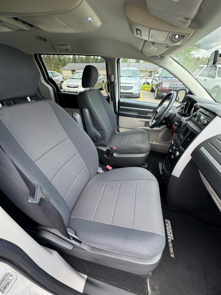 Dodge Grand Caravan SXT 2008