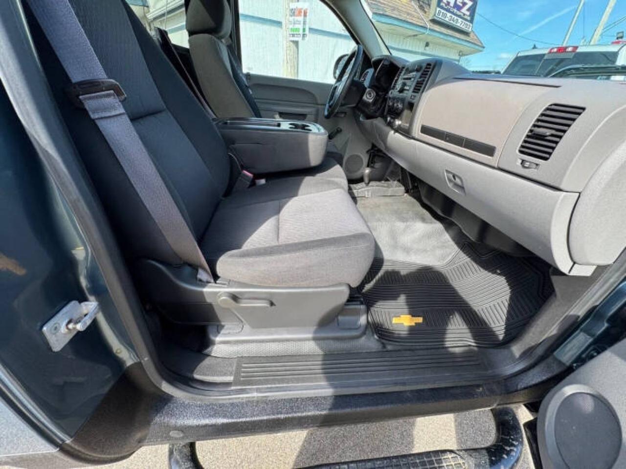 Chevrolet Silverado 1500 Work Truck Long Box 4WD 2013