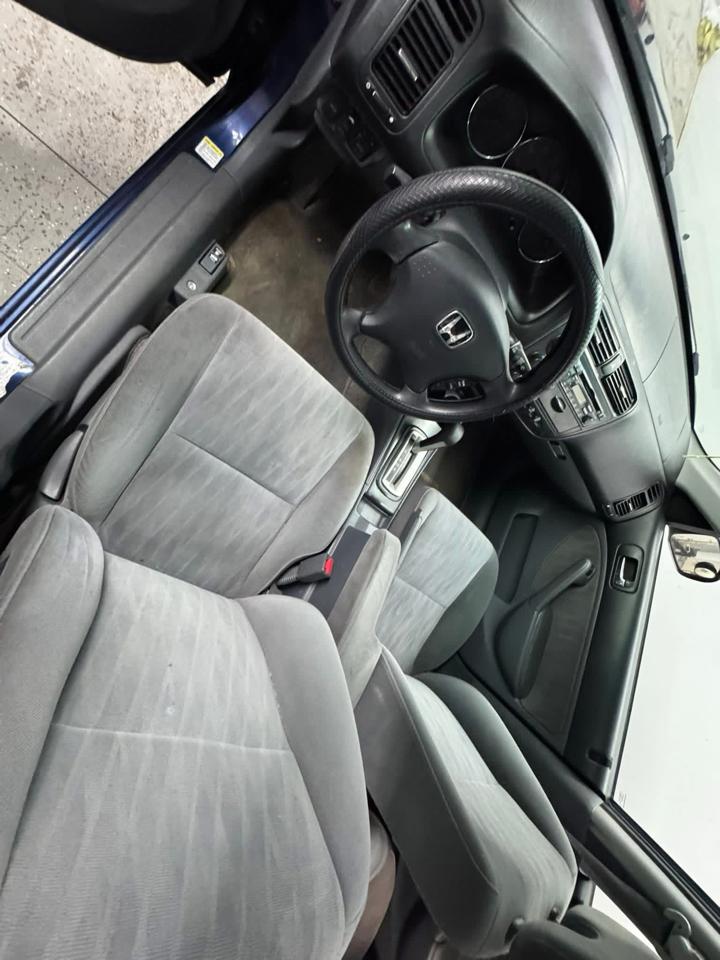 Honda Civic EX Sedan AT with Front Side Airbags 2004