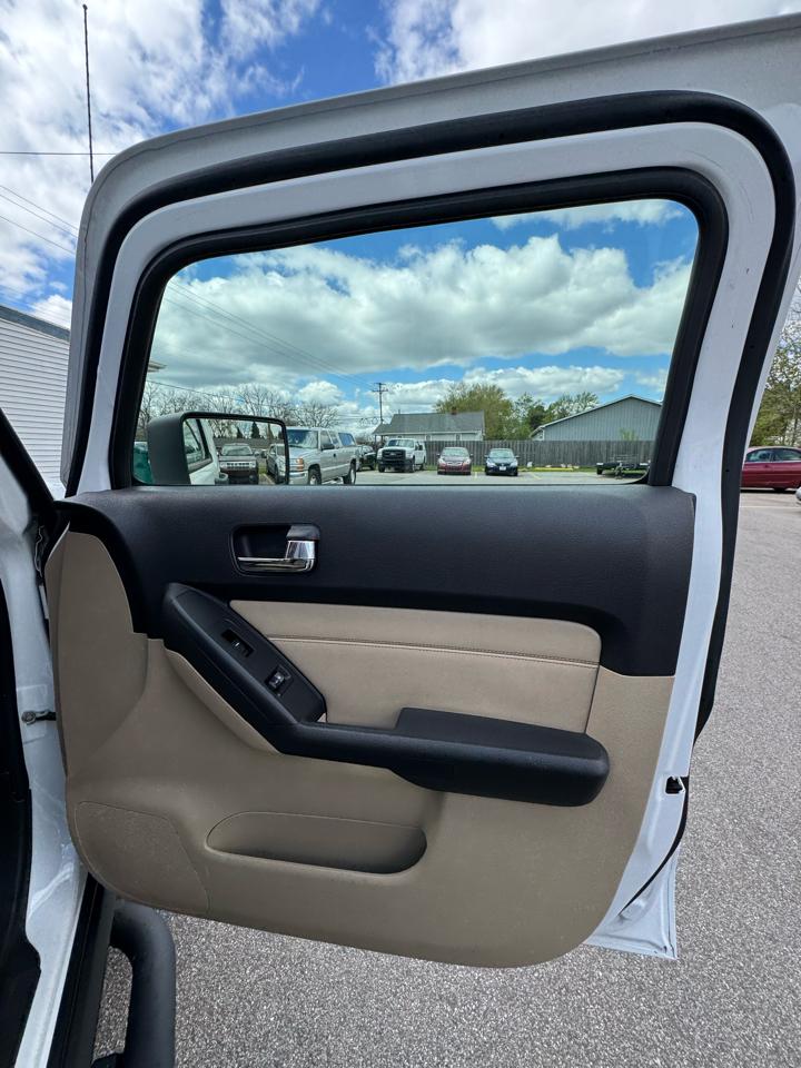HUMMER H3 Base 2009