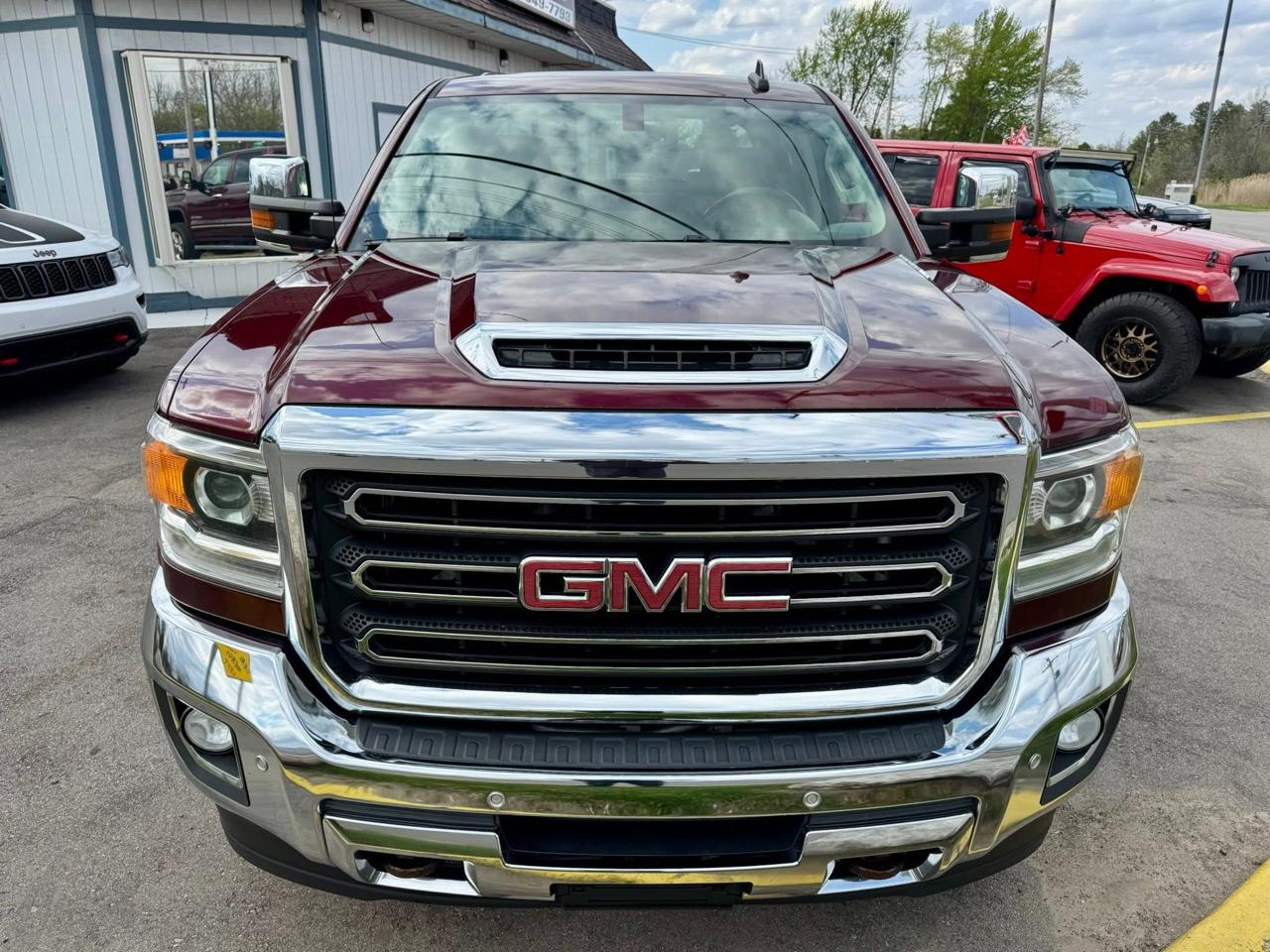 GMC Sierra 2500HD SLT Crew Cab 4WD 2017
