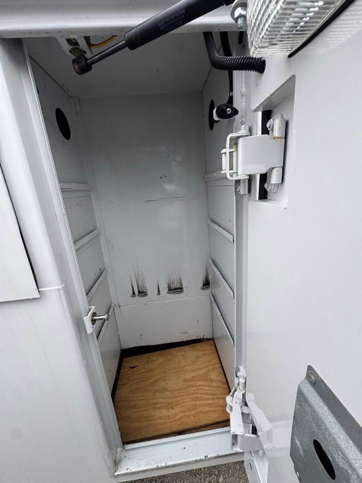 Ford Econoline E-350 Super Duty 2008