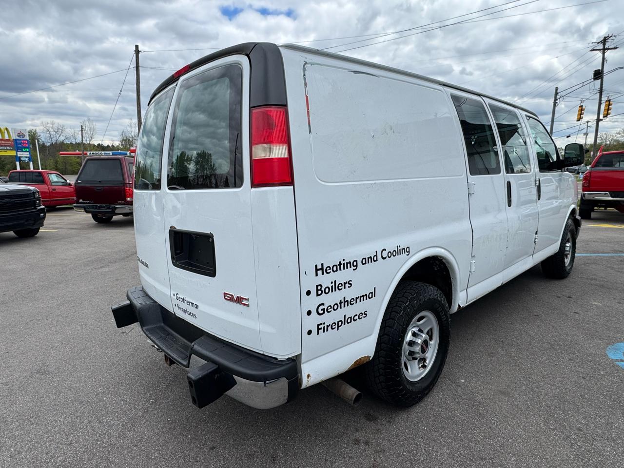 GMC Savana G2500 Cargo 2014