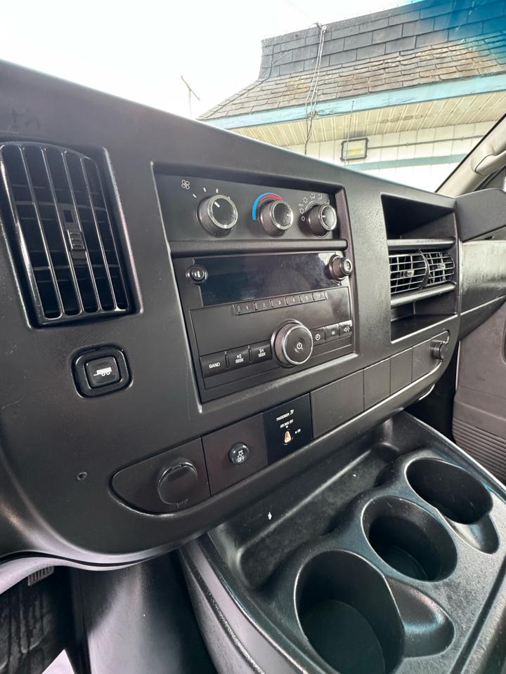 GMC Savana G2500 Cargo 2014