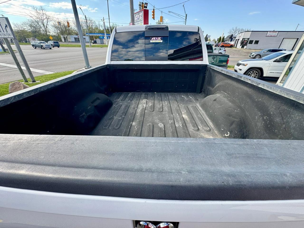 RAM 3500 Laramie Mega Cab 4WD 2016