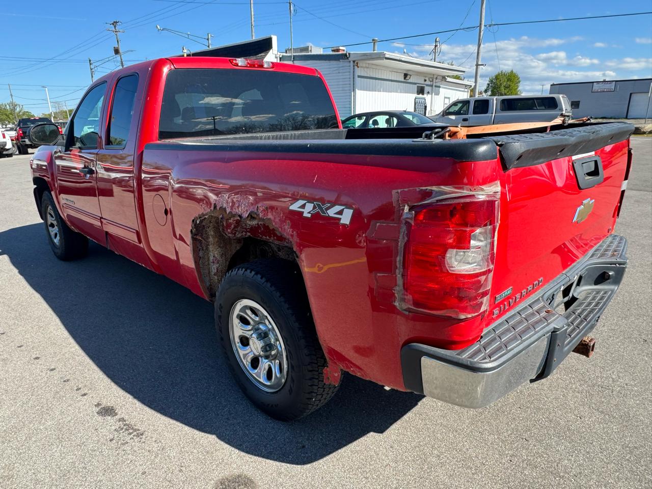 Chevrolet Silverado 1500 LS Extended Cab 4WD 2011