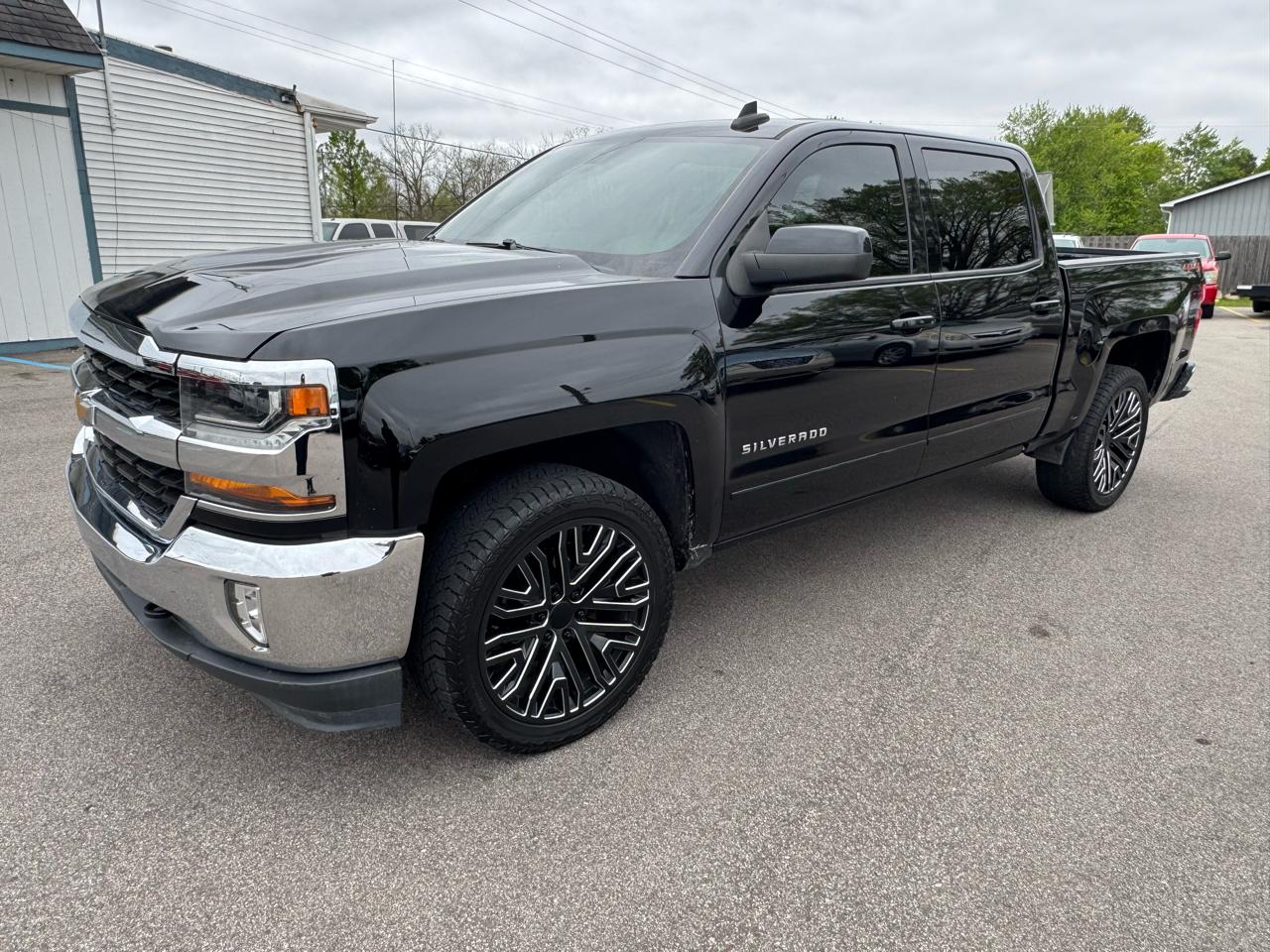 Chevrolet Silverado 1500 LT Crew Cab 4WD 2018