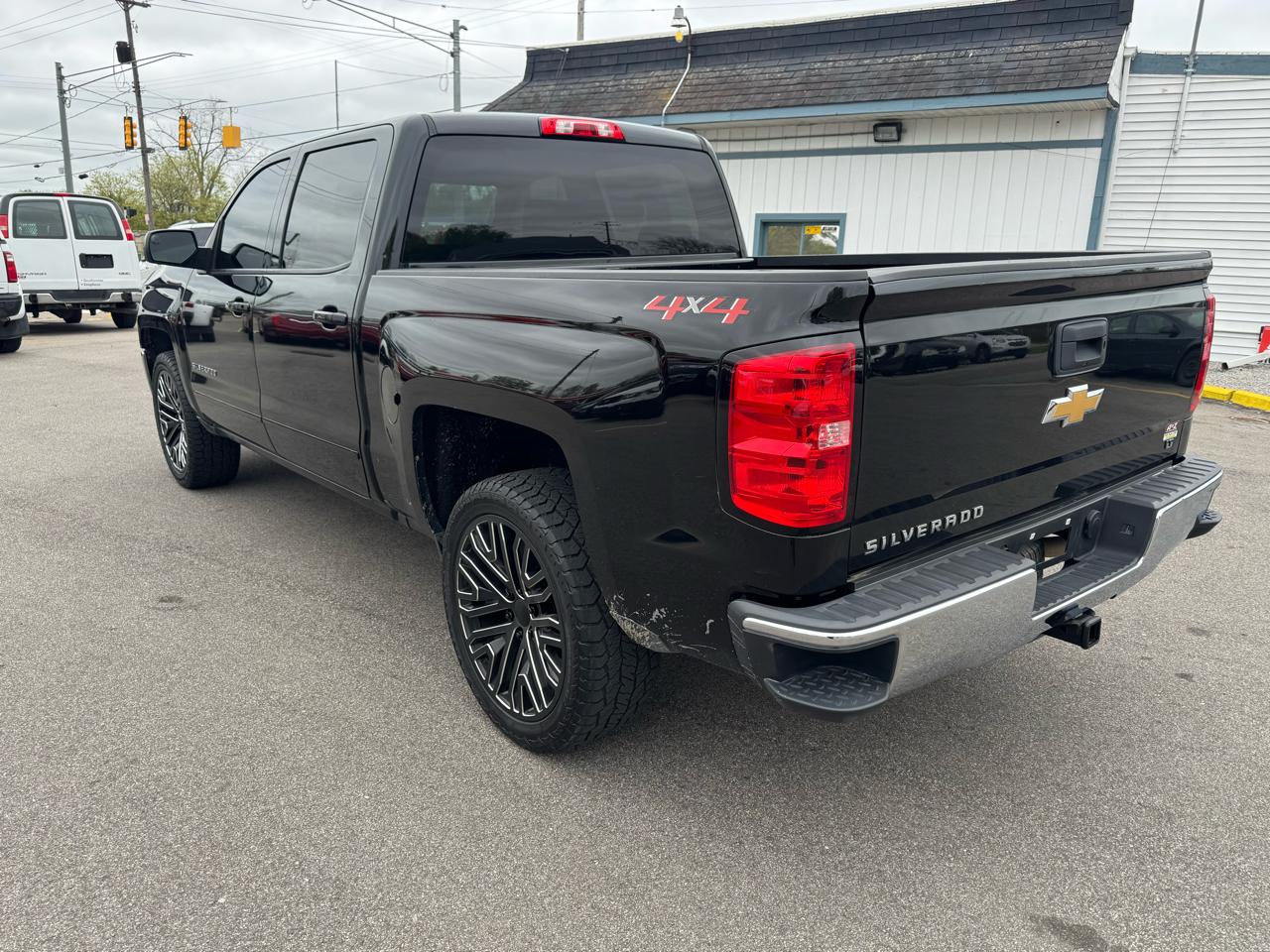 Chevrolet Silverado 1500 LT Crew Cab 4WD 2018
