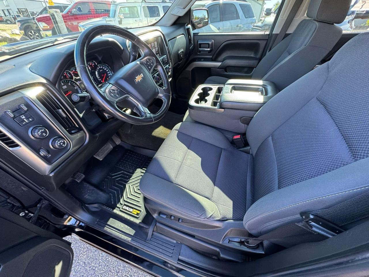 Chevrolet Silverado 1500 LT Crew Cab 4WD 2018