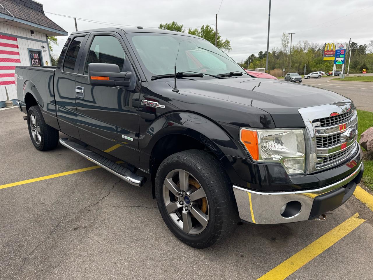Ford F-150 XLT SuperCab 8-ft. Bed 4WD 2013