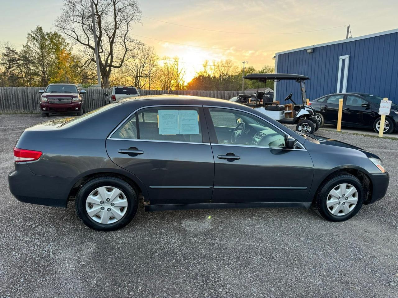 Honda Accord LX sedan AT 2004
