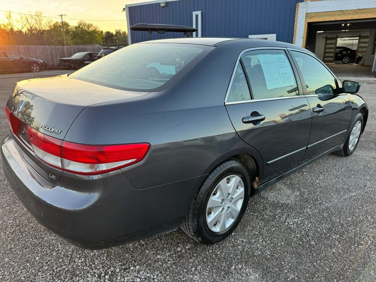 Honda Accord LX sedan AT 2004