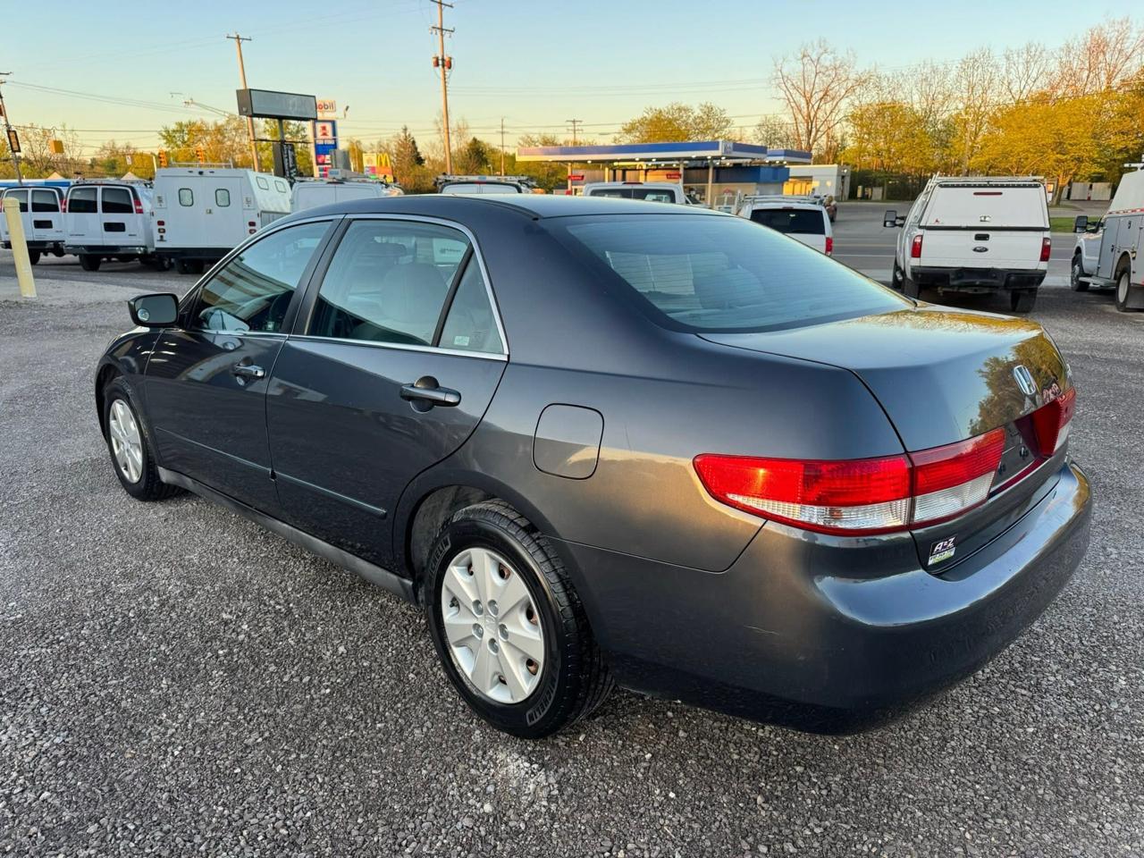 Honda Accord LX sedan AT 2004