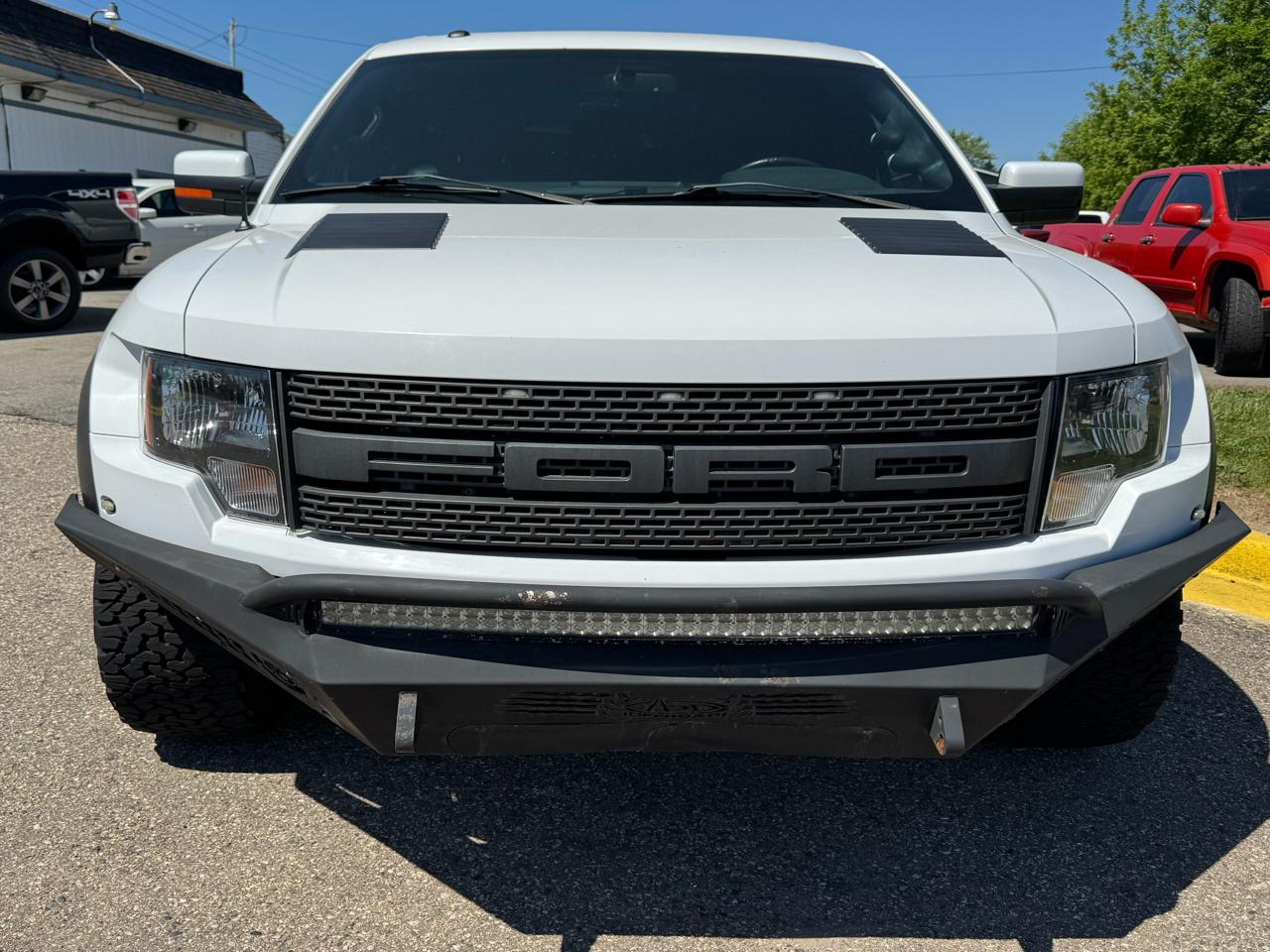 Ford F-150 SVT Raptor SuperCab 5.5-ft. Bed 4WD 2011