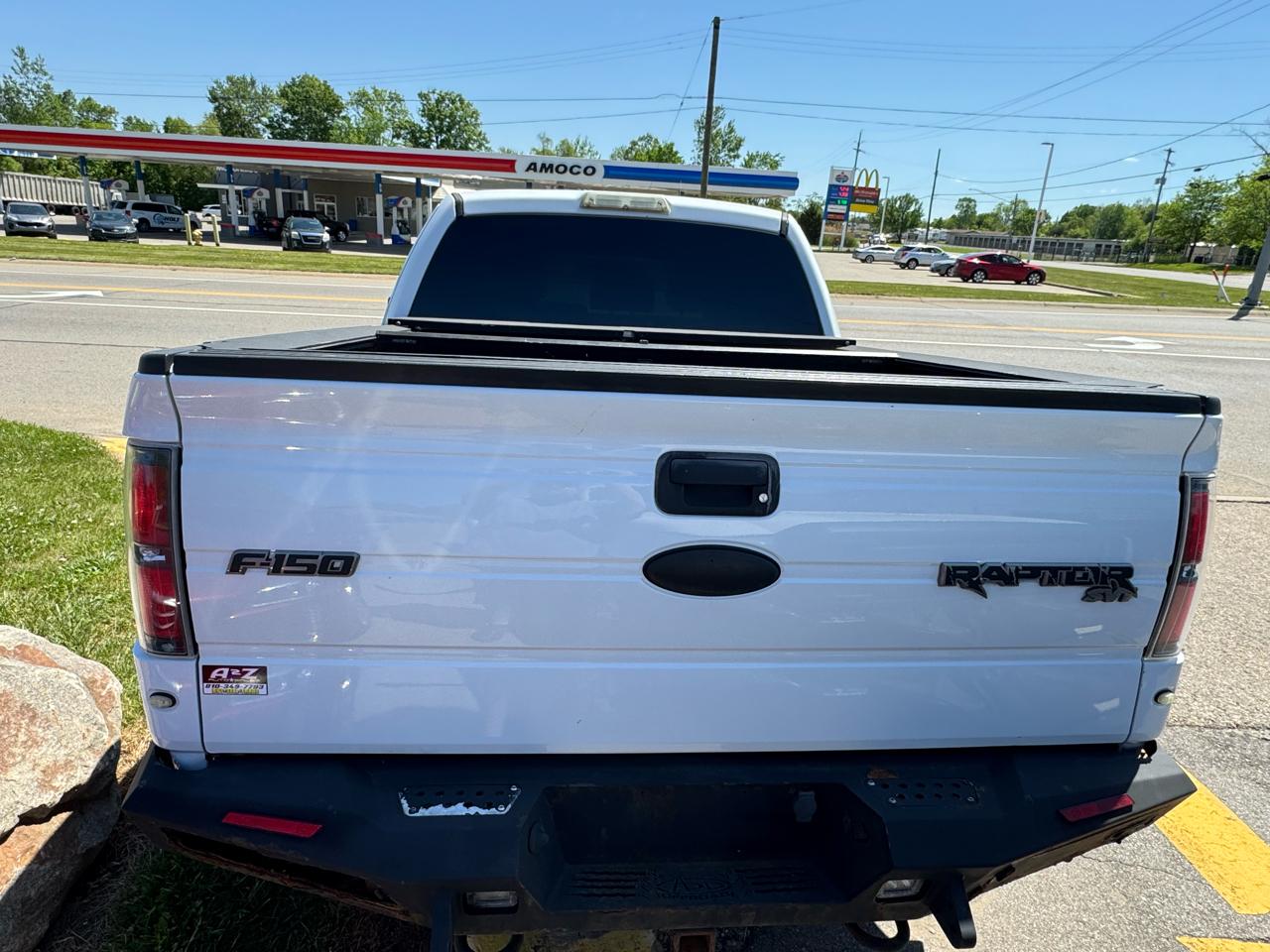 Ford F-150 SVT Raptor SuperCab 5.5-ft. Bed 4WD 2011