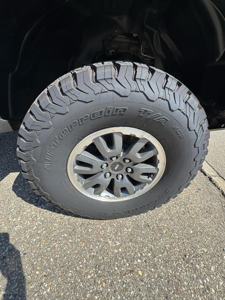 Ford F-150 SVT Raptor SuperCab 5.5-ft. Bed 4WD 2011