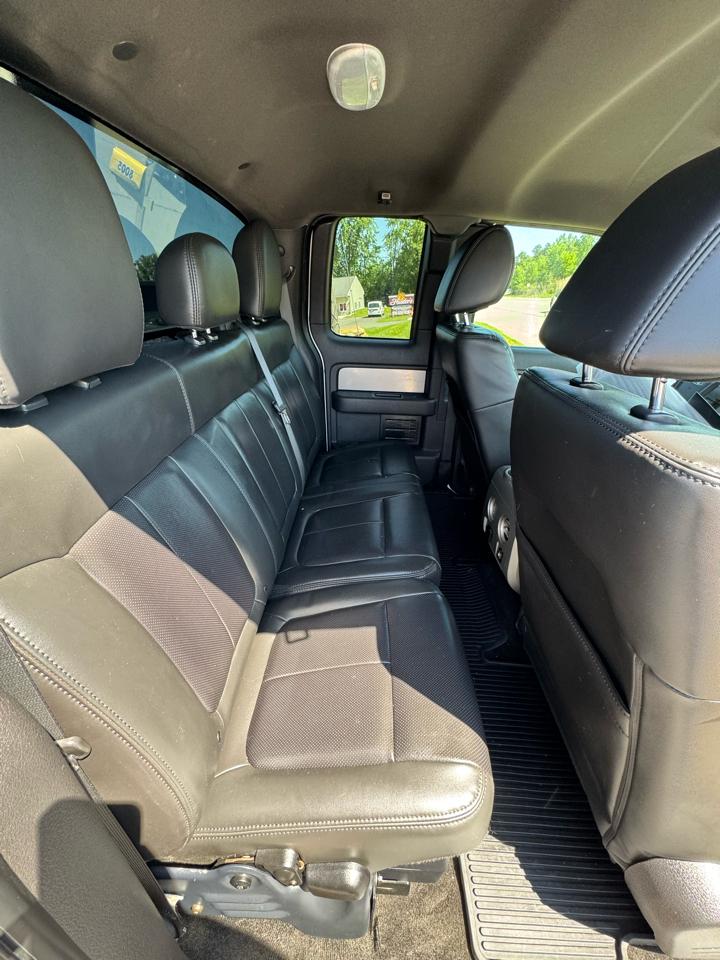 Ford F-150 SVT Raptor SuperCab 5.5-ft. Bed 4WD 2011