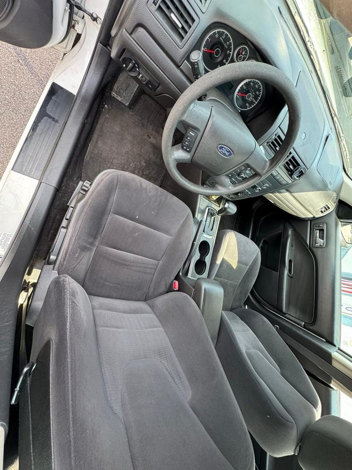 Ford Fusion V6 SE 2009