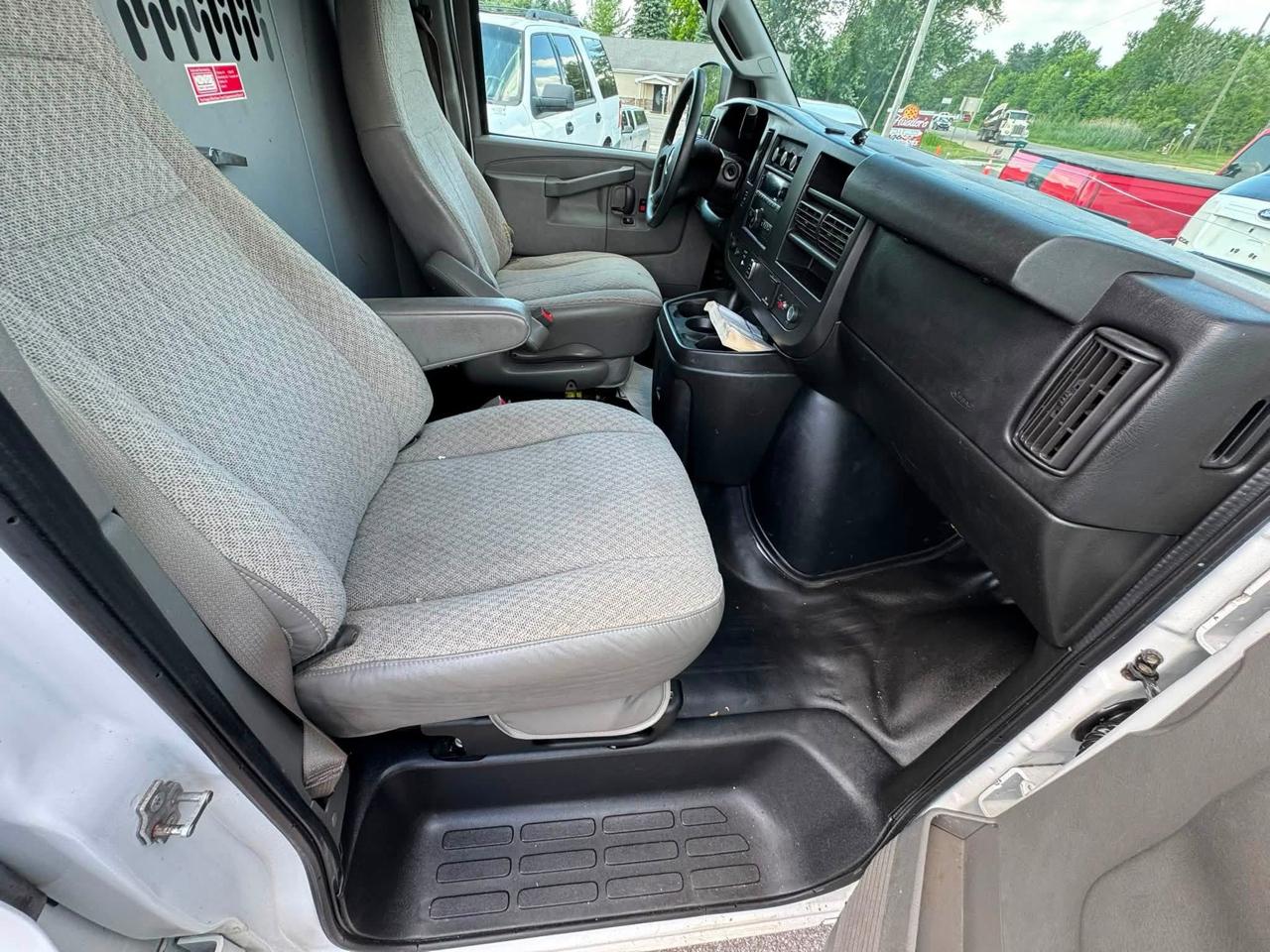 Chevrolet Express 2500 Cargo 2017