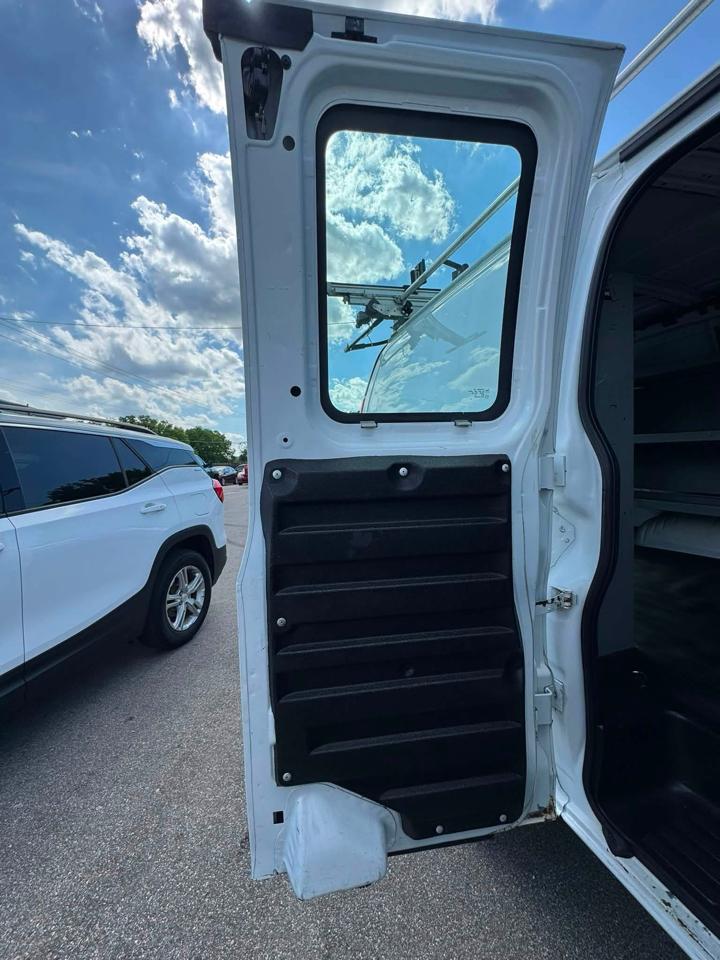 Chevrolet Express 2500 Cargo 2017